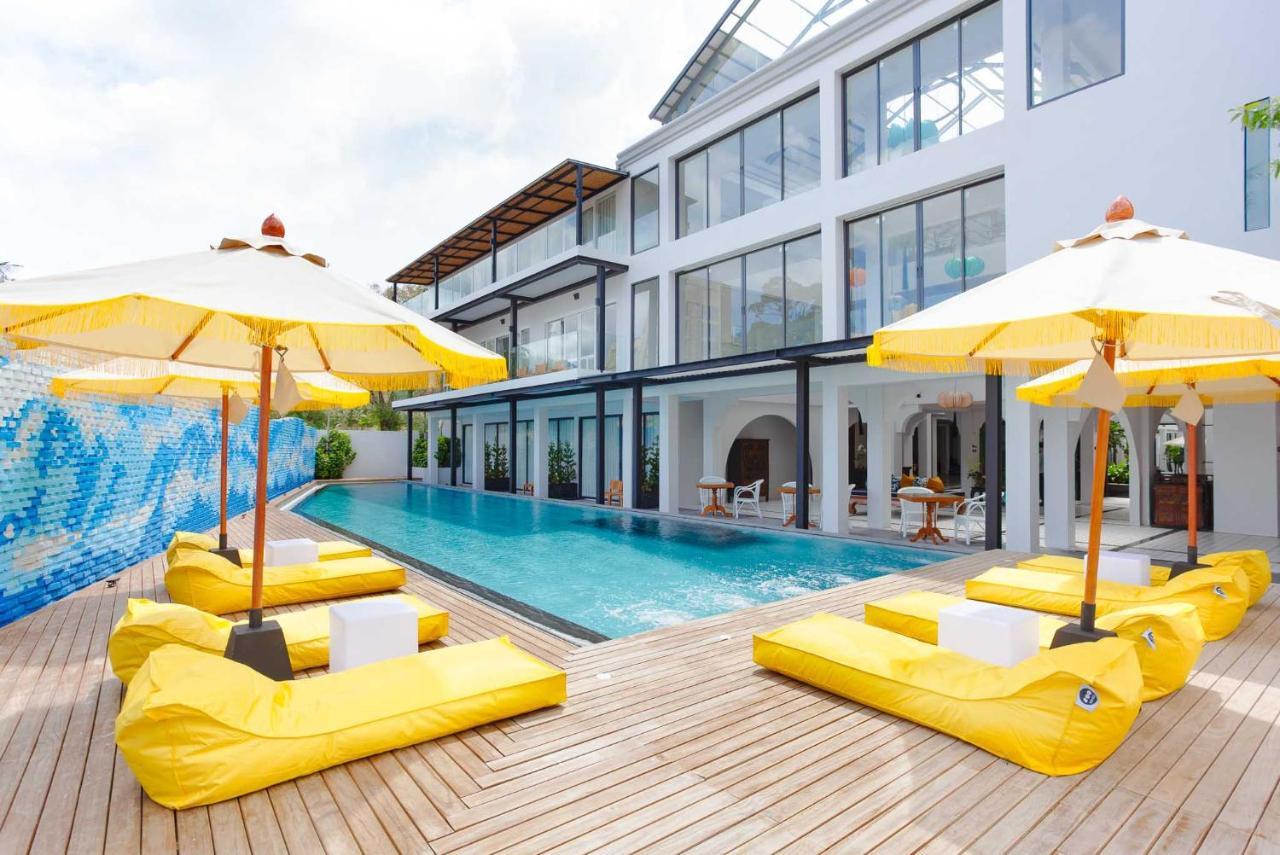Anona Beachfront Phuket Resort-Sha Extra Plus Patong Exteriör bild